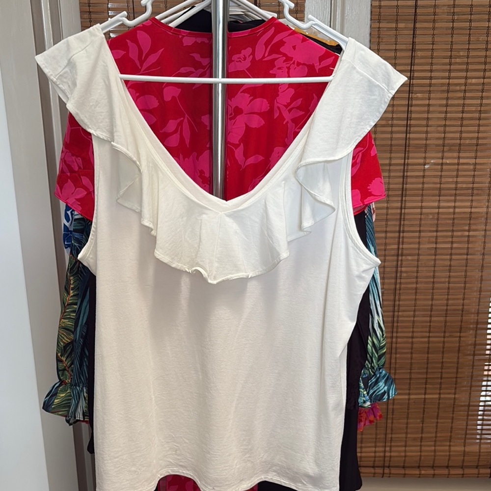 Lilly Pulitzer Cream Ruffled Sleeveless Tank Top